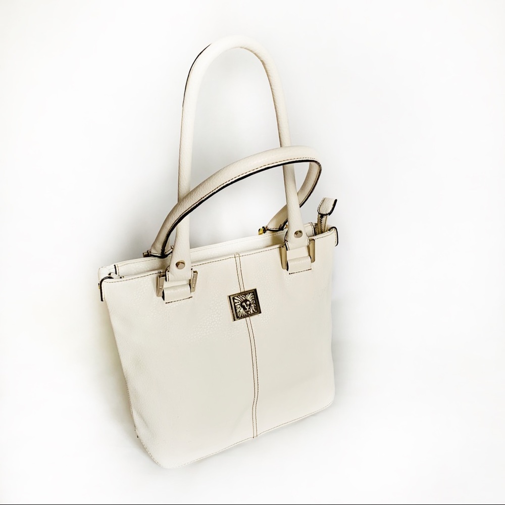 Anne Klein White Zipped Shoulder Purse